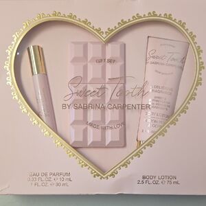Sweet Tooth Gift Set by Sabrina Carpenter